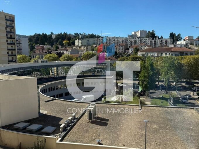 BUREAUX – 204m² – Réf. 2133