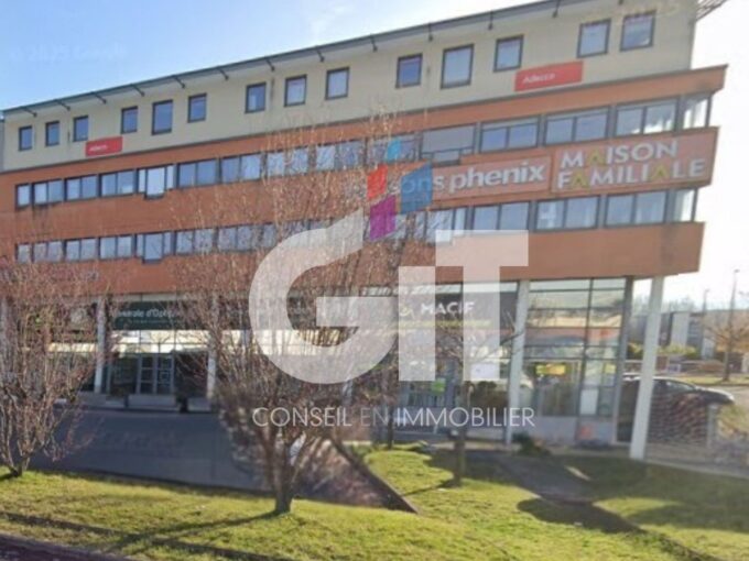 BUREAUX – 126m² – ANDREZIEUX BOUTHEON – Réf. 2148