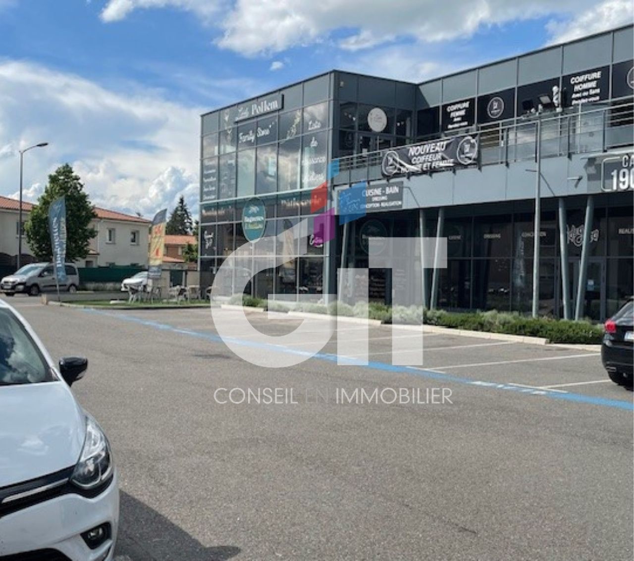 LOCAL COMMERCIAL – 25m² – Réf. 2204