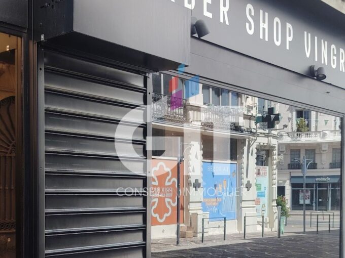 LOCAL COMMERCIAL – 31m² – Réf. 2205