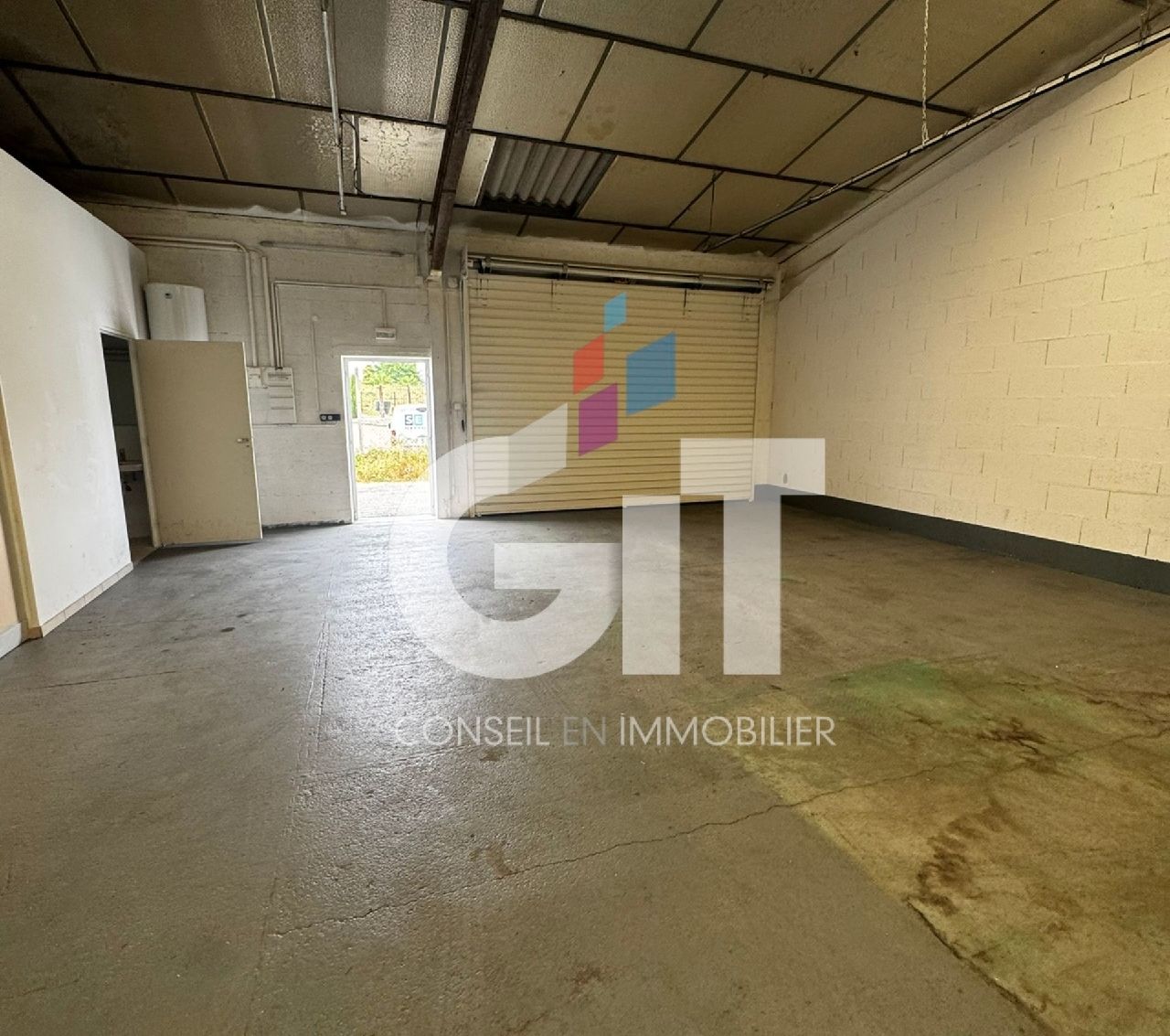 LOCAL D’ACTIVITE – 168m² – Réf. 2207